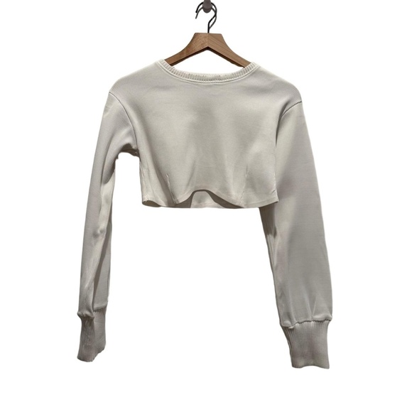 Maniere De Voir Tops - MANIÈRE DE VOIR Womens Size 10 White Ribbed Cropped Long Sleeve Top